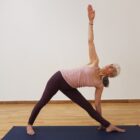 2024-2025 Matinée de Yoga 2 Postures en Inclinaisons latérales Trikonasana