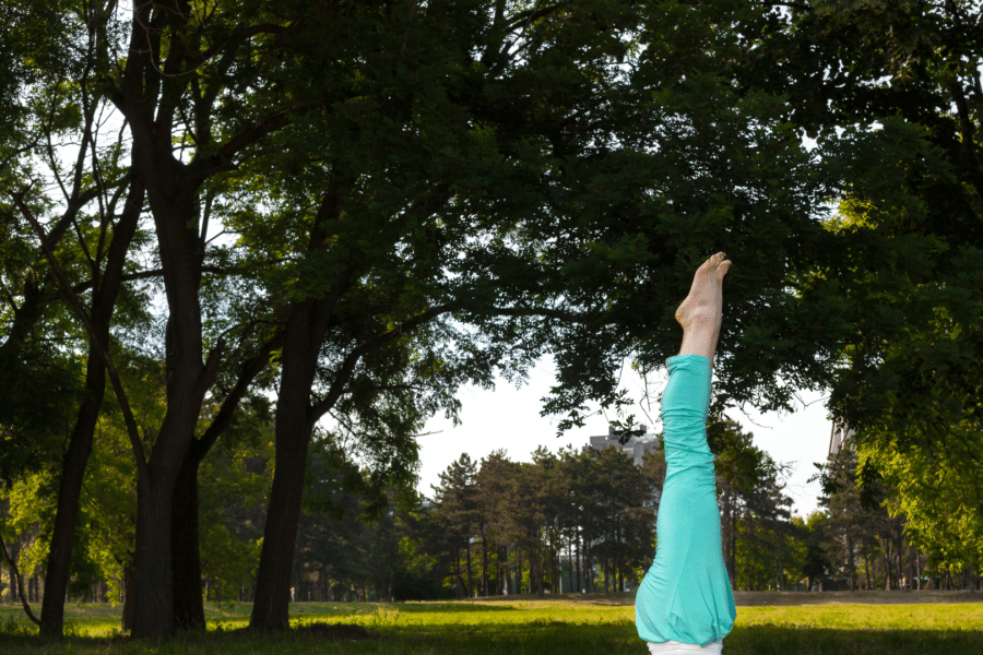 Sarvangasana et Viparita Karani: Variations