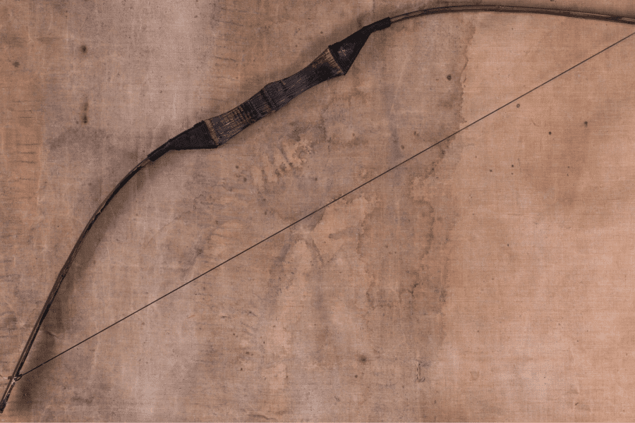 Utthita Dhanurasana – quelques extensions à quatre pattes