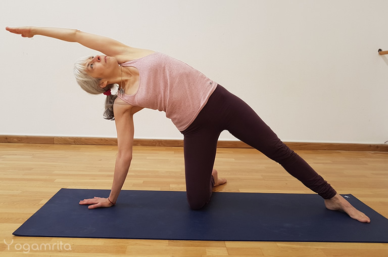 Séance de yoga chez soi – Mobilisation et renforcement du dos