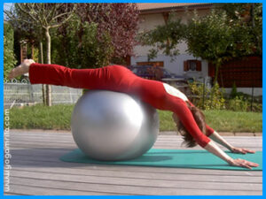 yogamrita ballon extension roule dynamique1