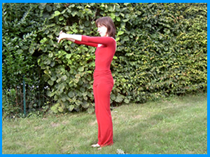 yogamrita exercice epaules omoplates1